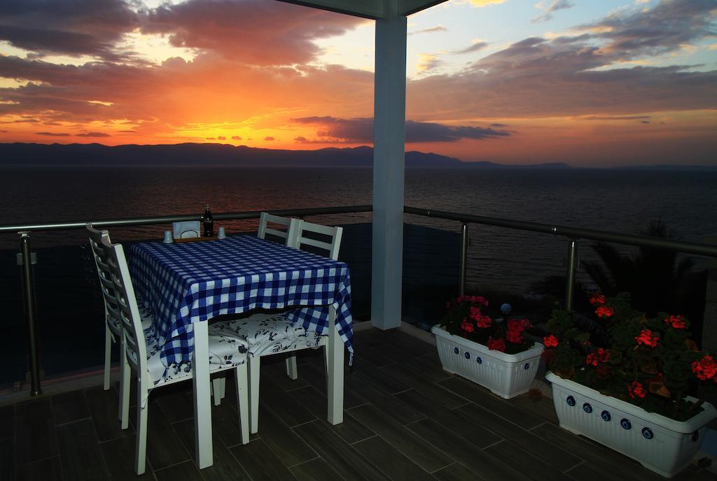 Fener Hotel Cafe & Kahvalti Çeşme Kültér fotó